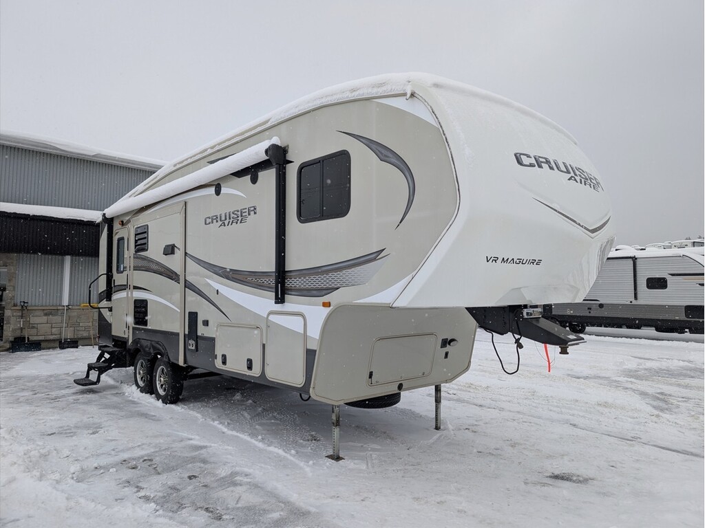 Caravane à sellette Cruiser Aire  2016 à vendre