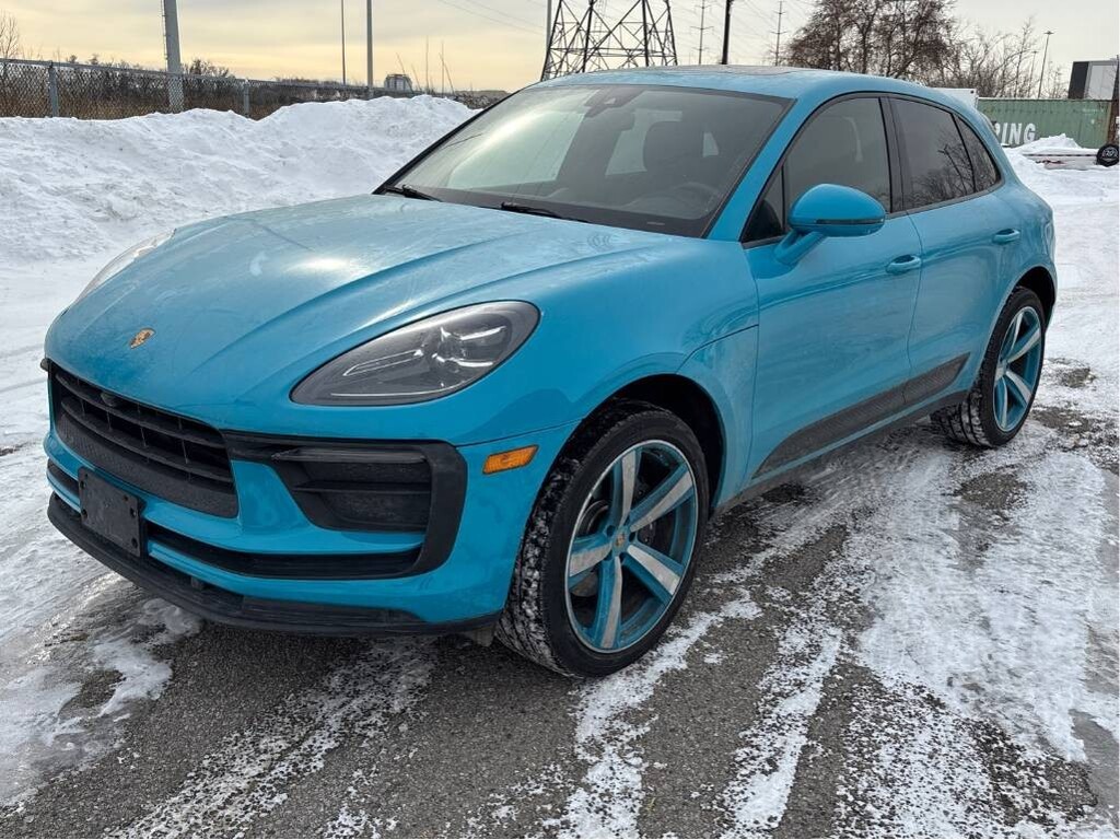 Sport Utility Vehicle Porsche Macan 2023 à vendre