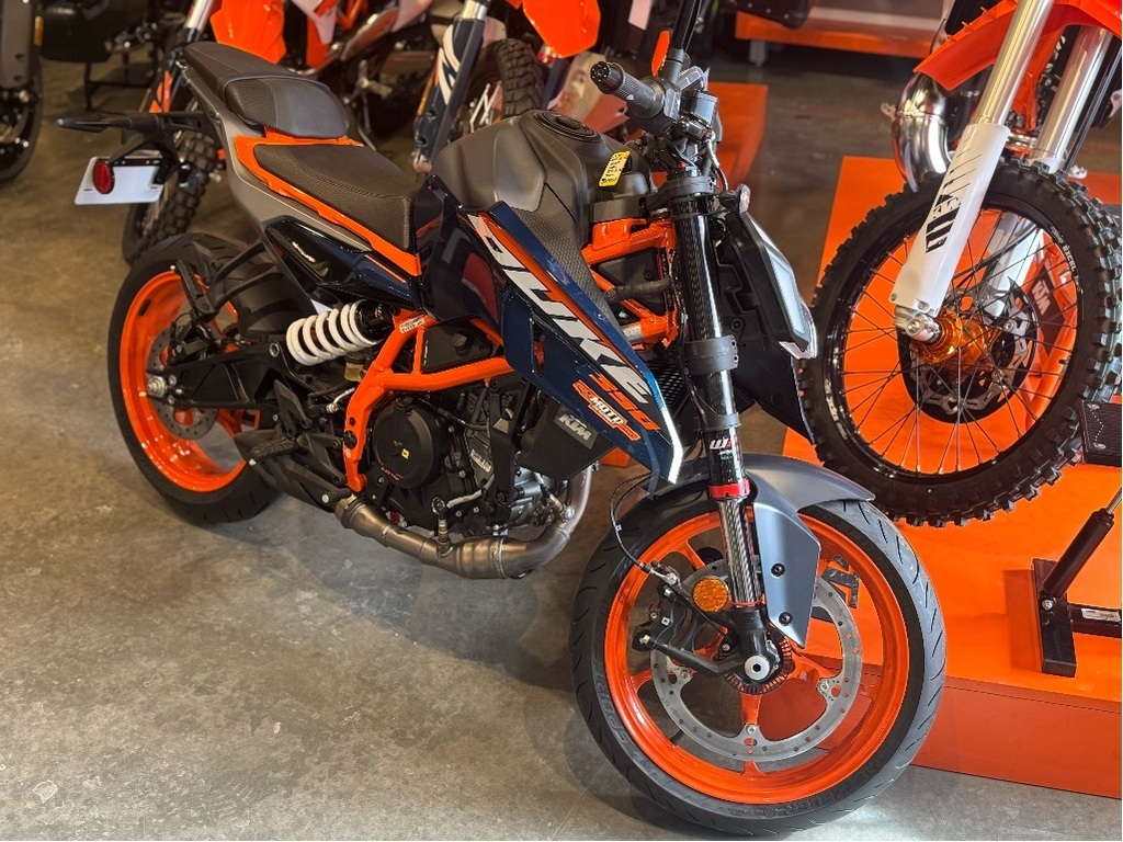 Moto routière/cruiser KTM  2024 à vendre