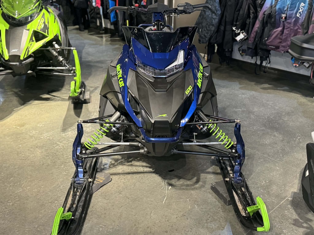 Motoneige Arctic Cat  2024 à vendre