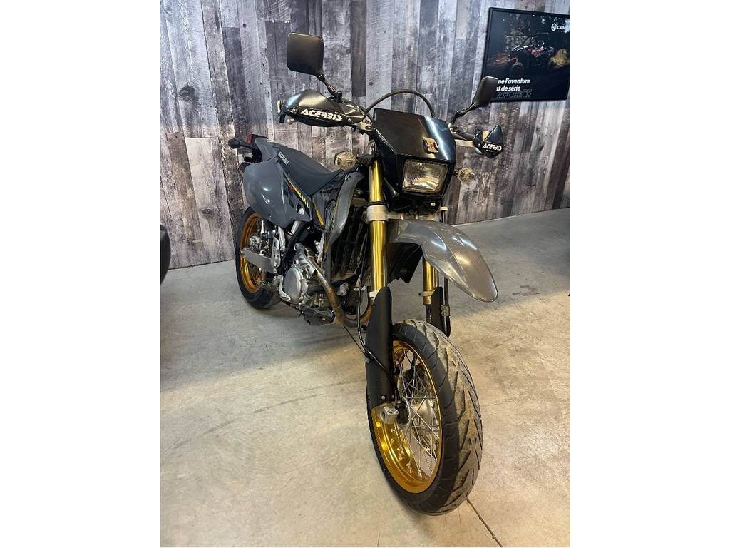 Moto routière/cruiser Suzuki  2016 à vendre