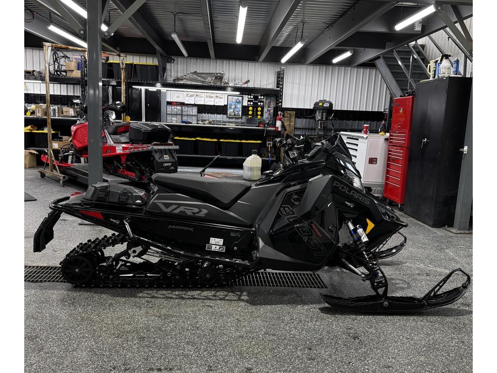 Motoneige Polaris  2023 à vendre