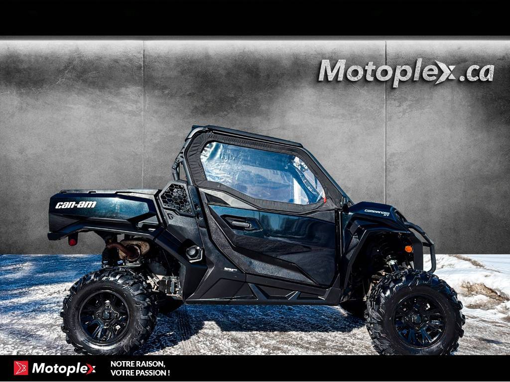 VTT Côte-à-côte Can-Am Commander 2023 à vendre