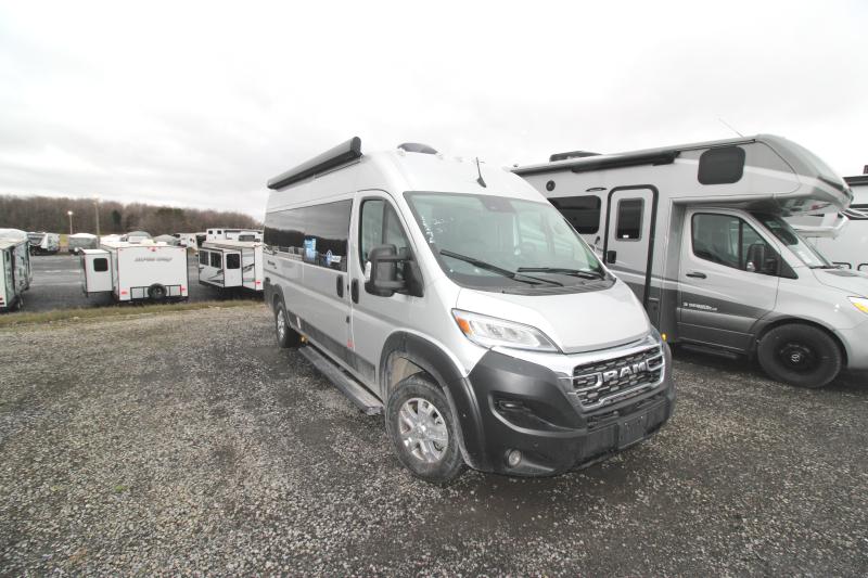 VR Classe B Thor Motor Coach  2026 à vendre