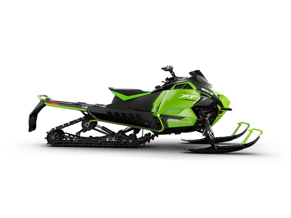 Motoneige Arctic Cat  2027 à vendre