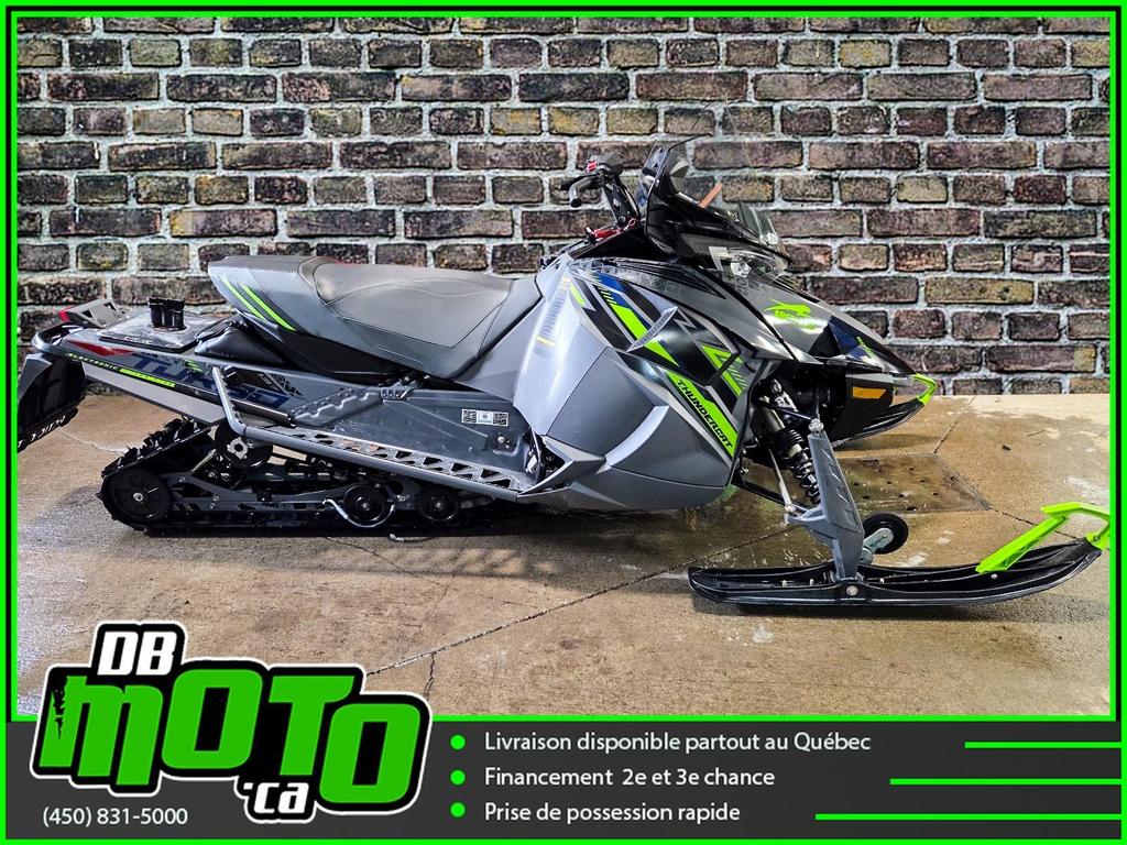 Motoneige Arctic Cat ZR 9000 THUNDERCAT 137 EPS 2022 à vendre