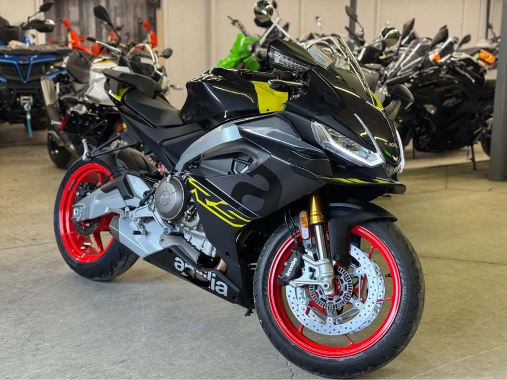 Moto routière/cruiser Aprilia  2026 à vendre