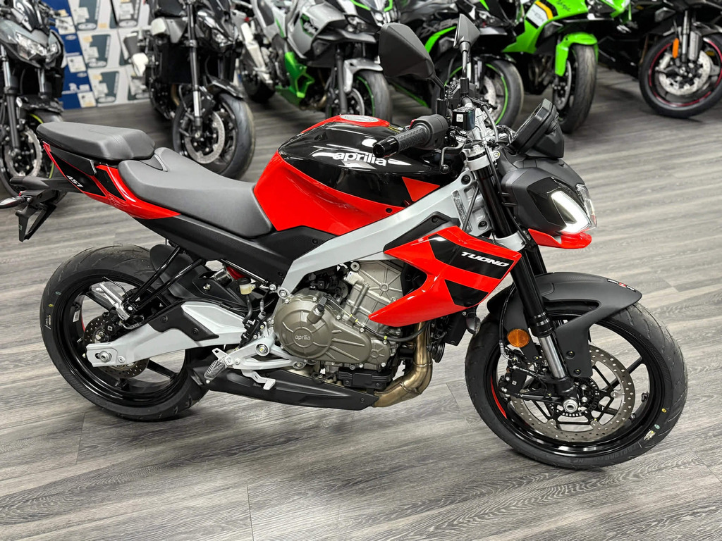 Moto routière/cruiser Aprilia  2025 à vendre