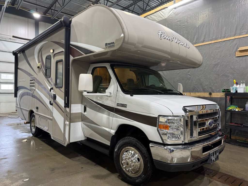 VR Classe C Thor Motor Coach  2016 à vendre