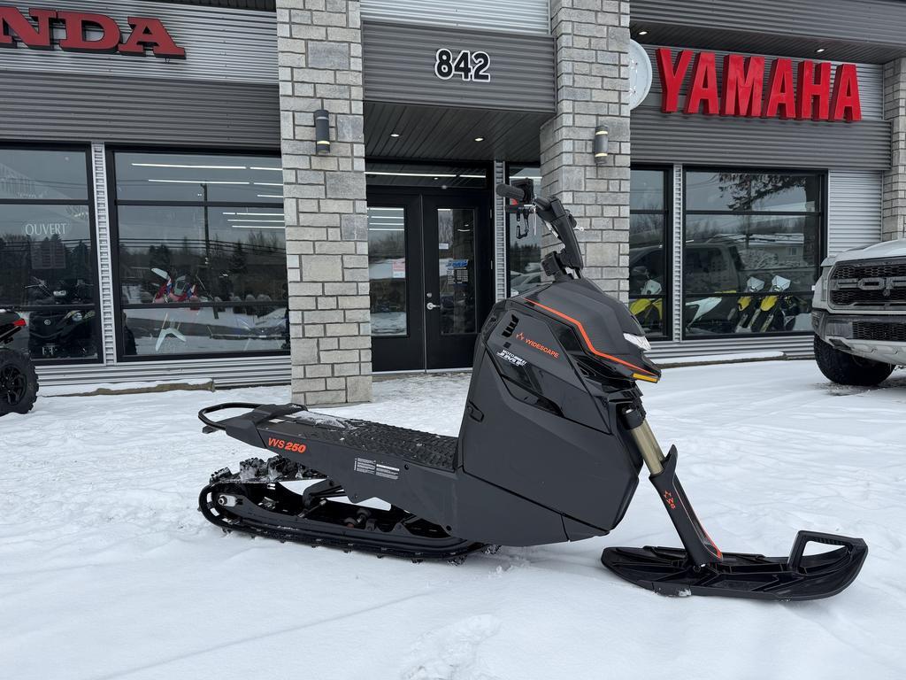 Motoneige Arctic Cat  2024 à vendre