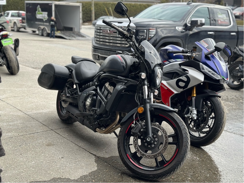 Moto routière/cruiser Kawasaki  2024 à vendre