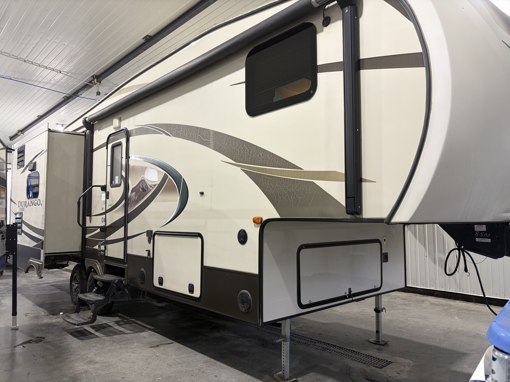 Caravane à sellette Durango  2014 à vendre