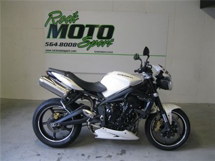 Moto sport Triumph  2012 à vendre