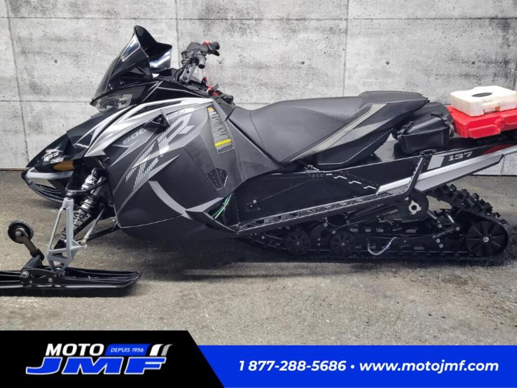 Motoneige Arctic Cat ZR6000 LTD 2019 à vendre