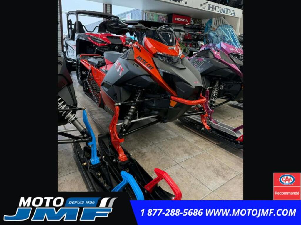 Motoneige Arctic Cat  2024 à vendre